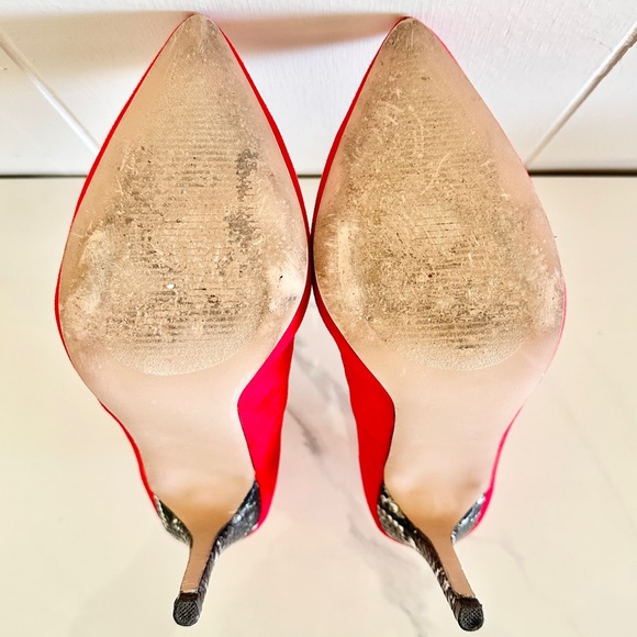 Shoedazzle Dani Classic Pump 7 Red Faux Suede Black Snake Stiletto Heels - Picture 5 of 10